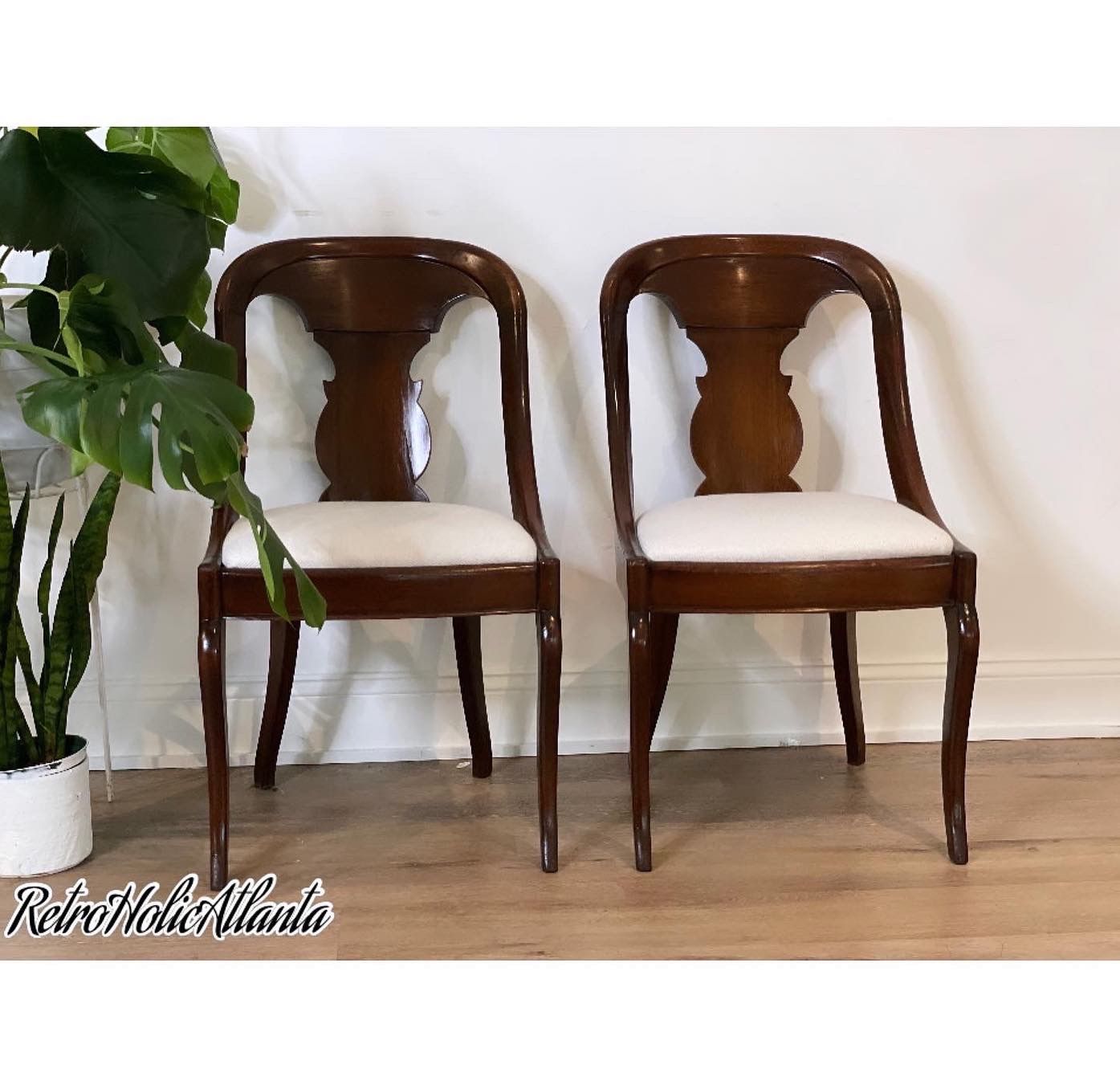 Antique Pair of American Mahogany Gondola Chairs