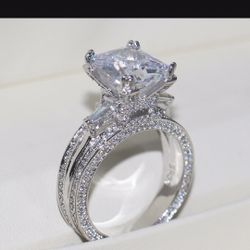 *VALENTINE GIFT 🎁 * Beautiful Tall Princess Cut Created White Sapphire Ring. SZ 6 / 11 /12 *See My Other 800 Items*