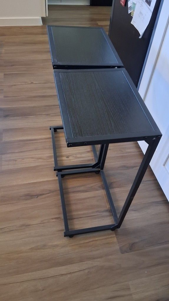 Black C-Shaped End Table (2 avaliable)