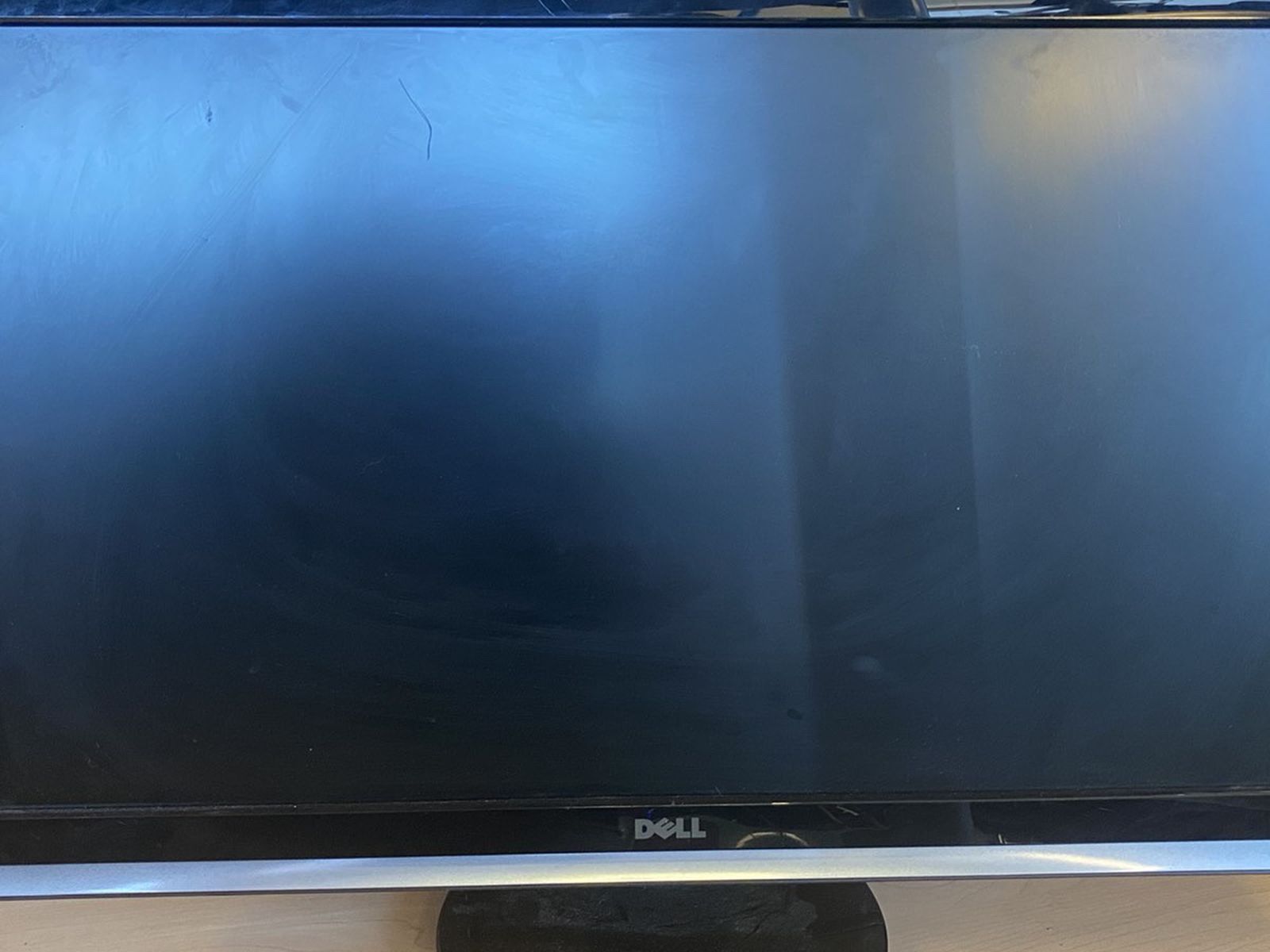 dell computer monitor • i’m asking $50