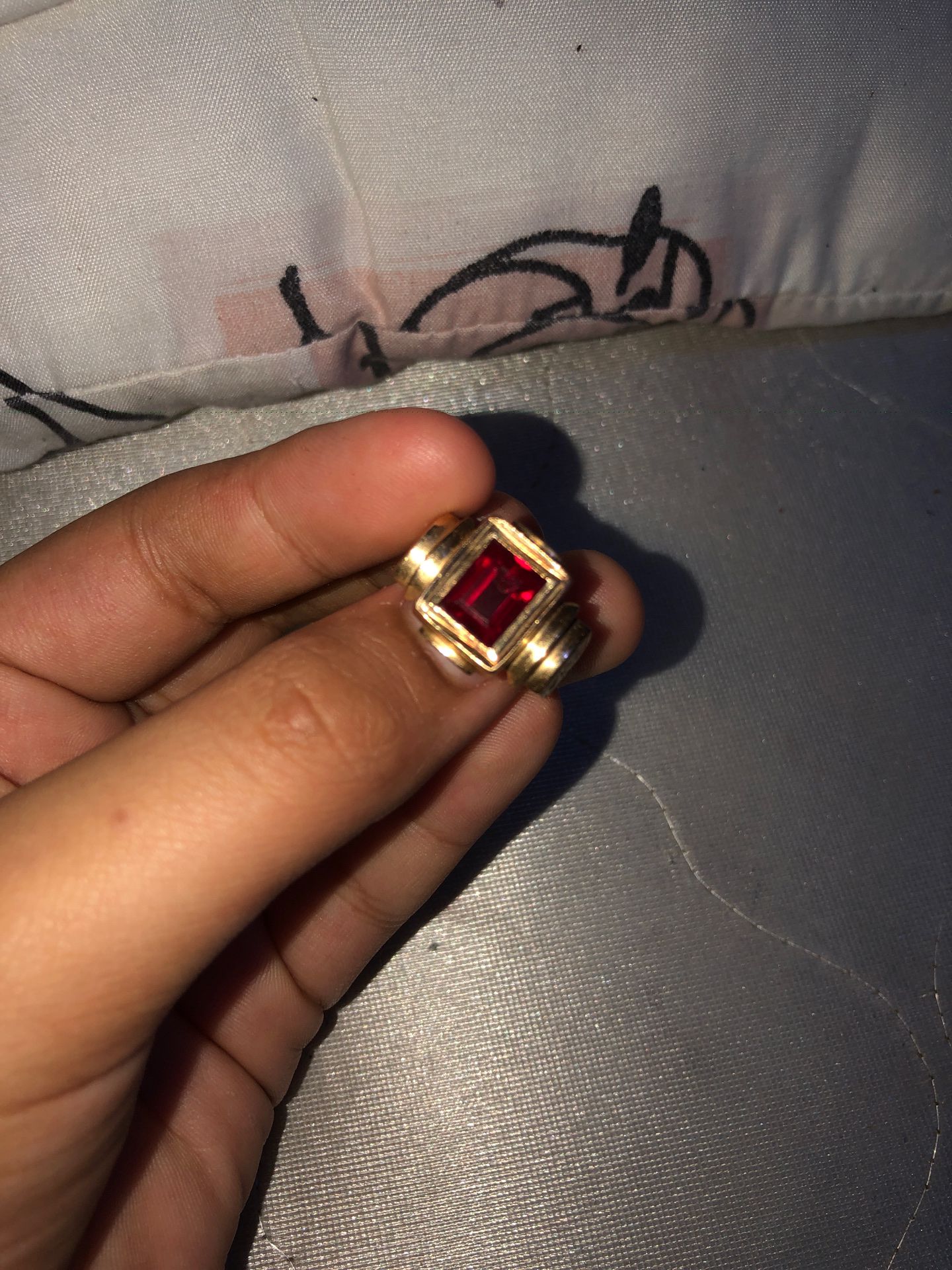 Real 18k gold ring with ruby in middle