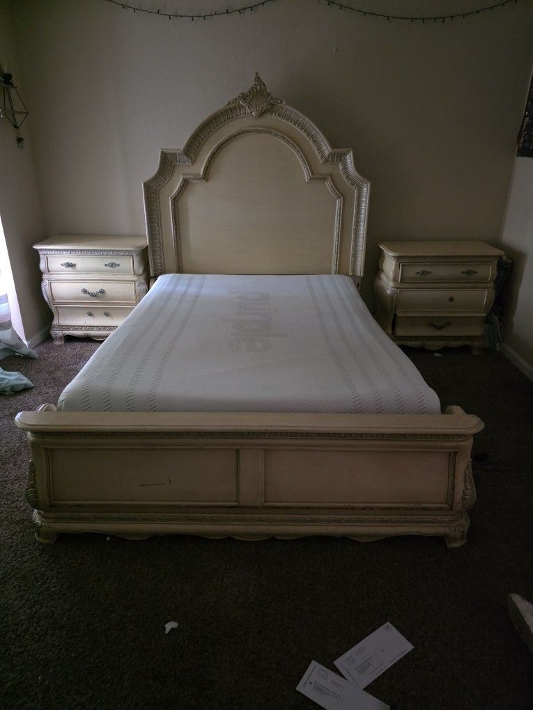Cream Color Wood Bed Frame. 