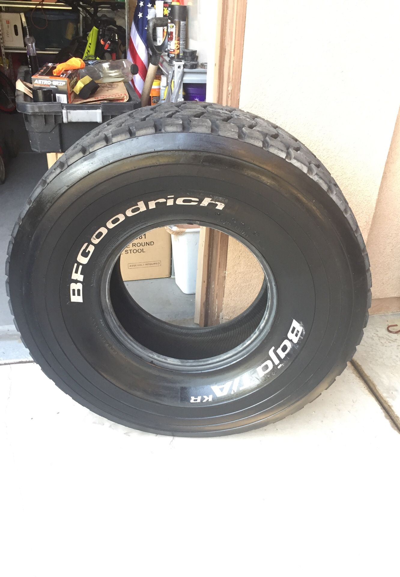 BfGoodrich Baja T/A KR 39 inch tires. 39x13.5r17 Race only version! RIMS NOT FOR SALE!