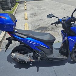 Vitacci CLASH 200EFI
