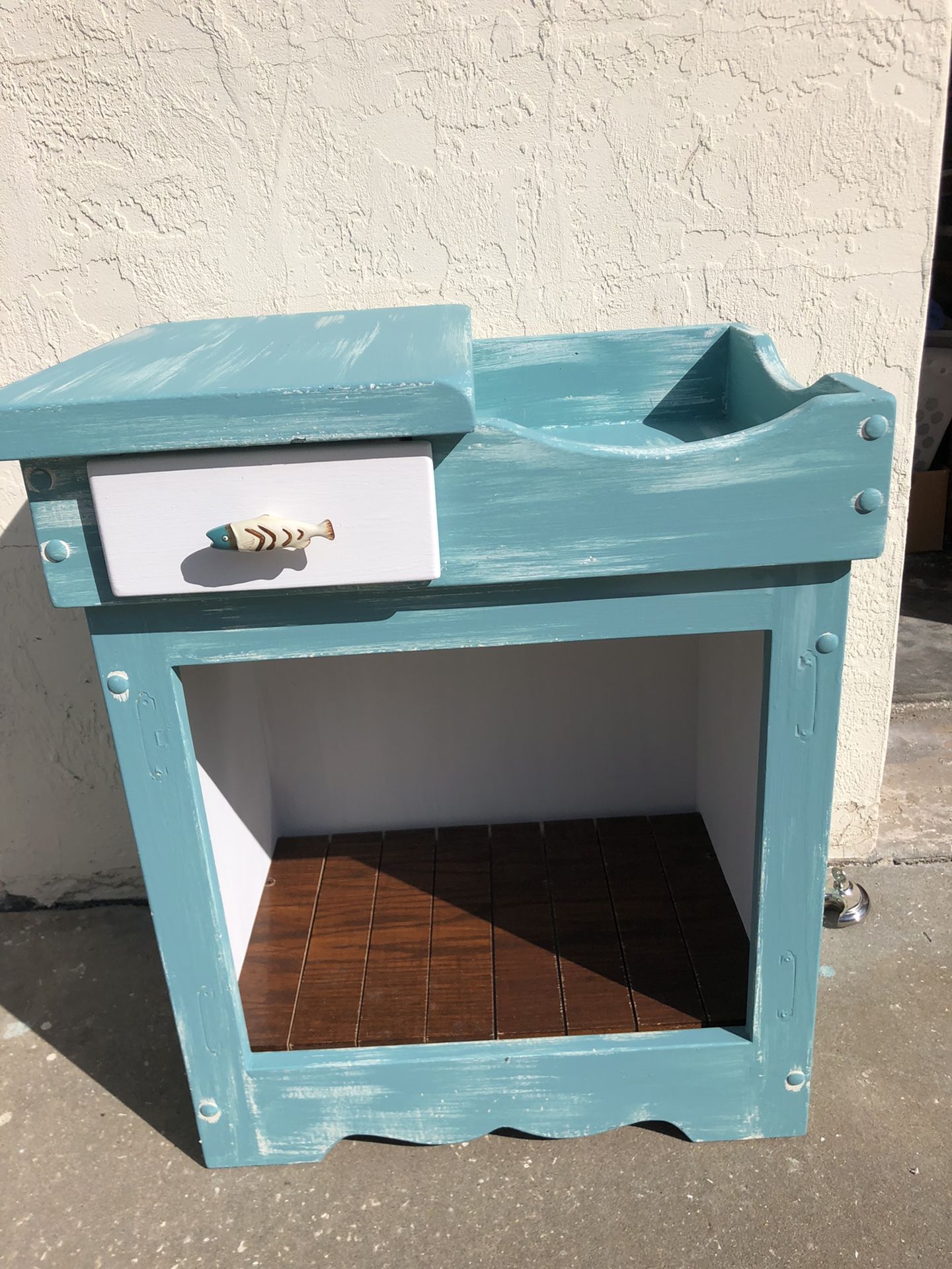 Coastal Cabinet-w/drawer & Storage