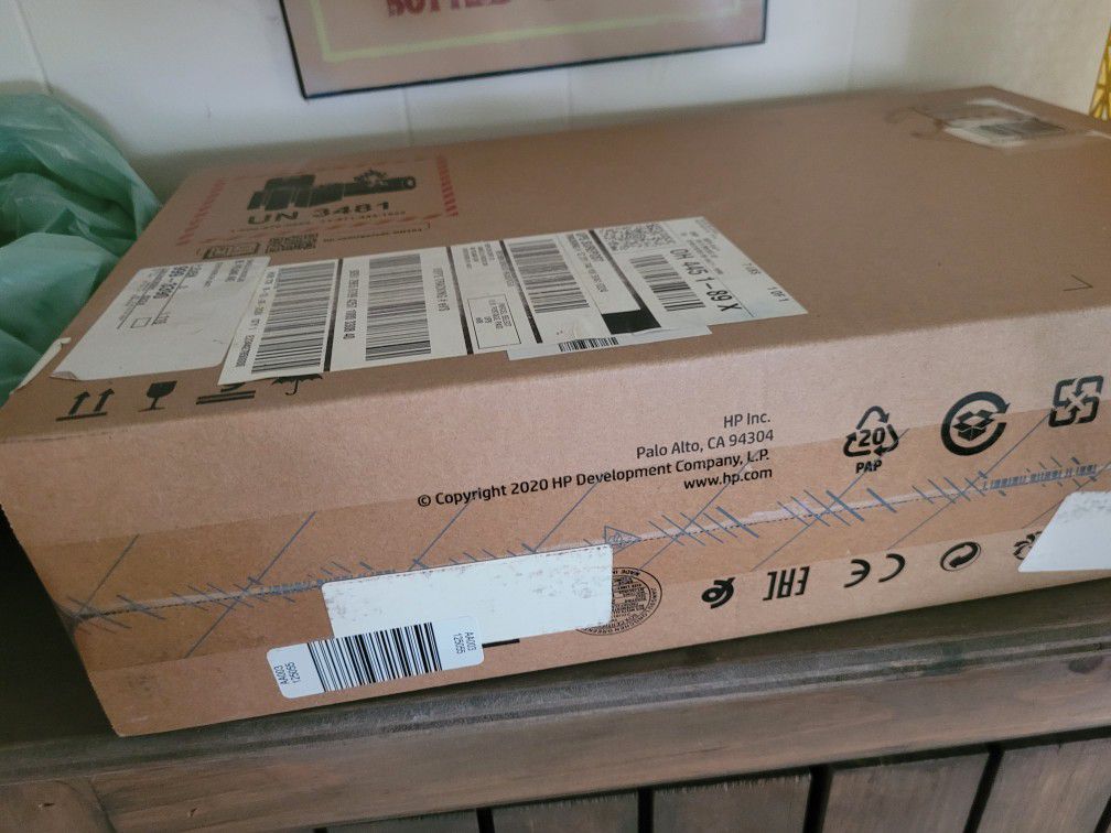 Hp 15"laptop NEW IN BOX