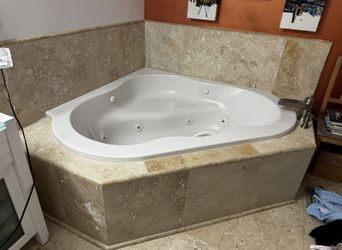 Large Bathtub