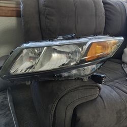 Left Headlight 2014 Honda Civic LX
