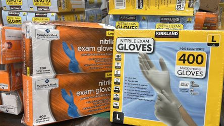 Kirkland nitrile gloves 400-count & Member’s Mark Nitrile Gloves 400-count. Size Large Only.