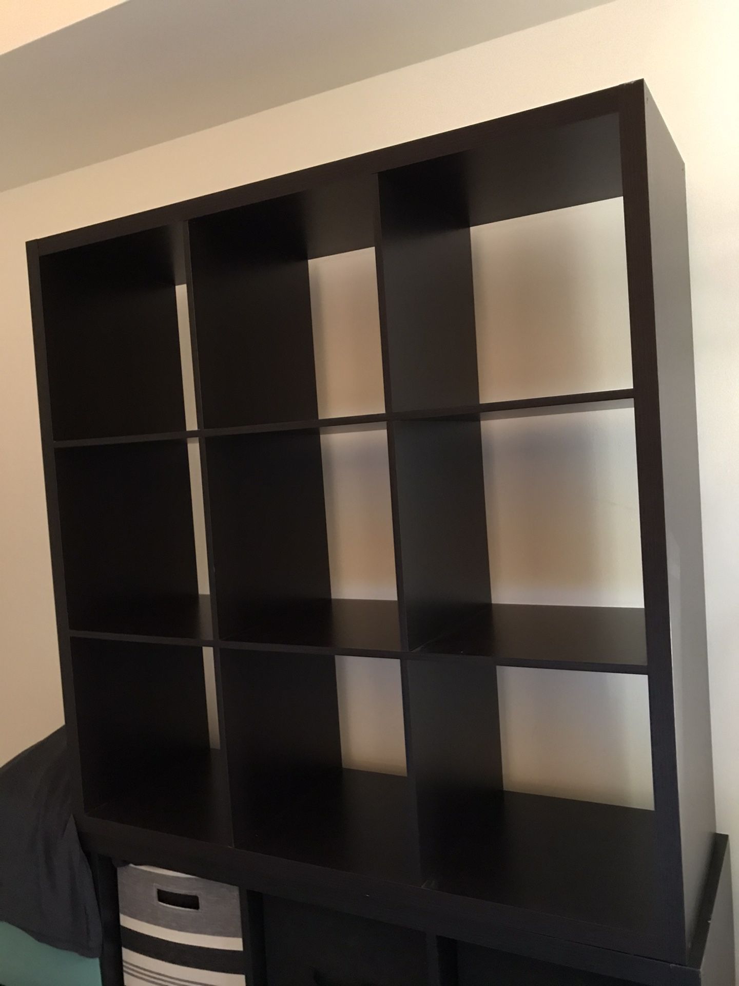 9x Cube shelf, organizer
