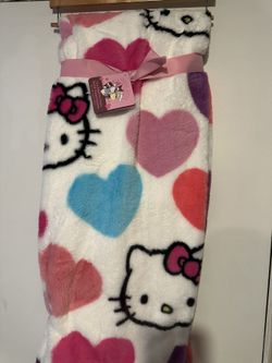 Hello Kitty Heart Blanket Faux Fur