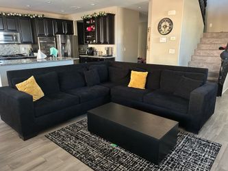 Sectional black couch