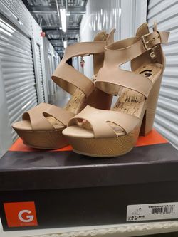 Guess Sylbie Platform Heel Sz 7.5