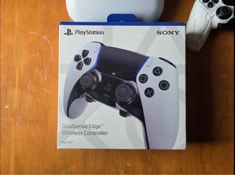 PlayStation 5 controller