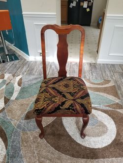 dining table and 4 chairs