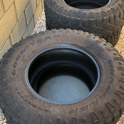 Goodyear Wrangler Duratracs