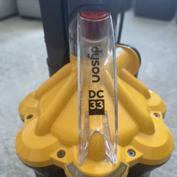 Dyson DC33 Upright Multifloor Vaccum Clean / Tested /Working/Yellow/Classic