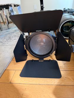 Chauvet DJ EVE F-50Z LED Fresnel Spotlight w/ Barn Doors & Clamp - Like New