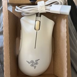 Razer Deathadder Essential Wired White Edition