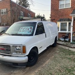 2002 GMC Savana