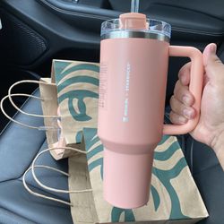 Stanley + Starbucks Cup 40 Oz for Sale in Old Rvr-wnfre, TX - OfferUp