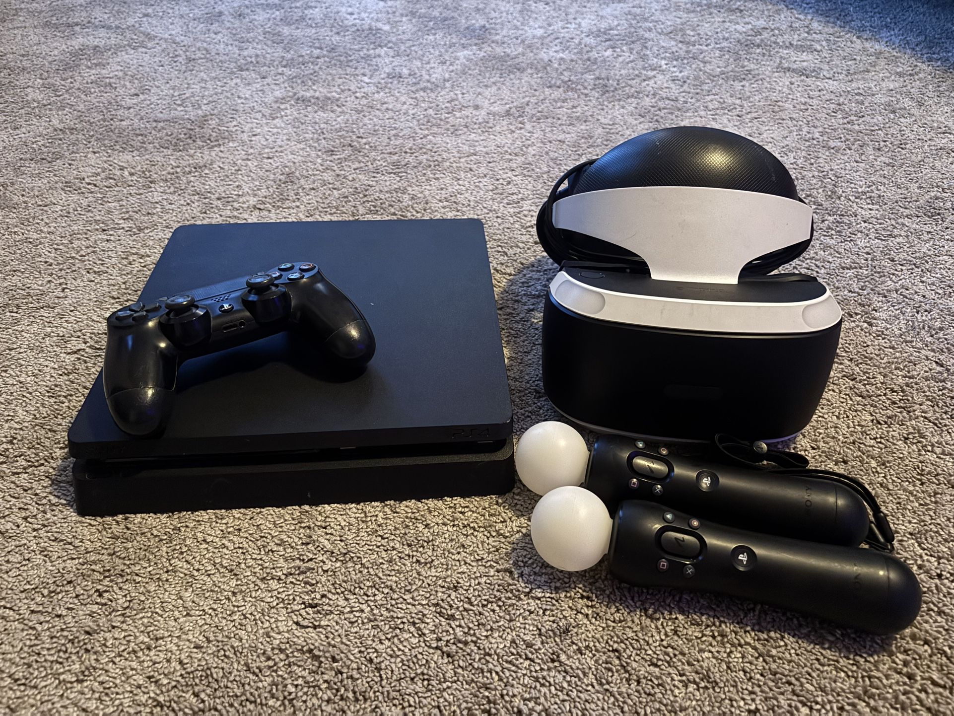 Sony PS4 + VR Bundle w/ 7 Game Haul – Console, PSVR, Controllers, Camera, Cords