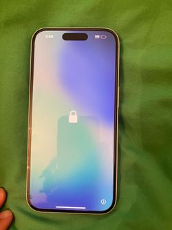 iPhone 16 128gb unlocked iCloud lock