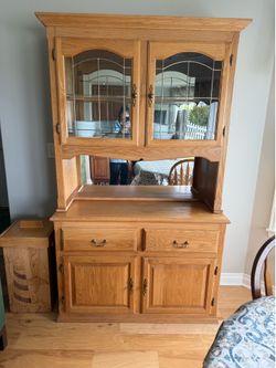 Beautiful china hutch