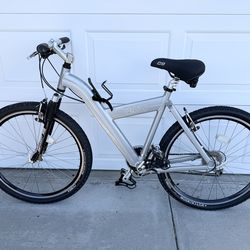 BMW MONTAGUE MOUNTAIN BIKE