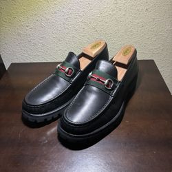 Gucci men’s 9.5 Shoes
