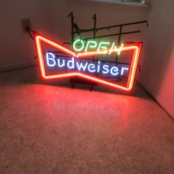 Budweiser Neon Lights