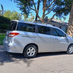2014 Nissan Quest