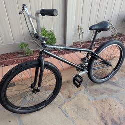 Stolen Brand Saint Bike BMX 21.75"