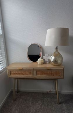 Accent Table