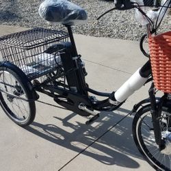 Three-wheel E-bikes Foldable
