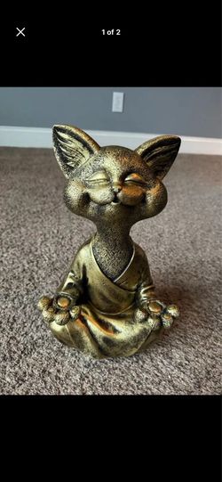 Meditation cat statue