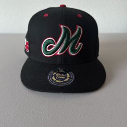 Rings And Crowns México Hat