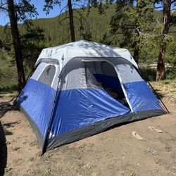 Tent With 4 Sleeping Bags 