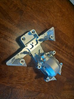 UDR Vitavon Aluminum bulkhead 1/7 Traxxas