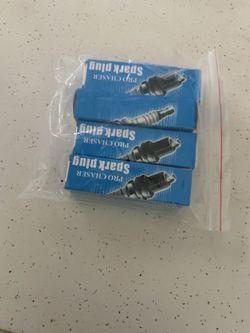 Pro Chaser Featured Spark Plug 4 pack