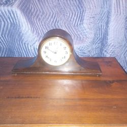 Sessions Mantle Clock