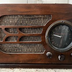 Vintage Tube Radios