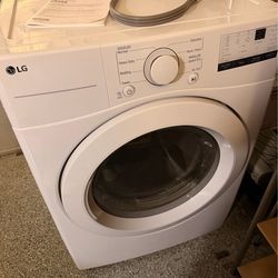 LG Electric Dryer