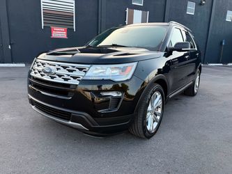 Ford Explorer SUV Black 2019