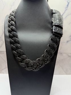 30MM BLACK GALAXY MOSAIC CUBAN