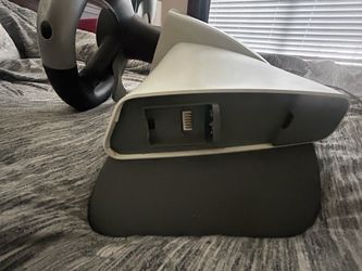 XBOX 360 Steering Wheel and Pedals