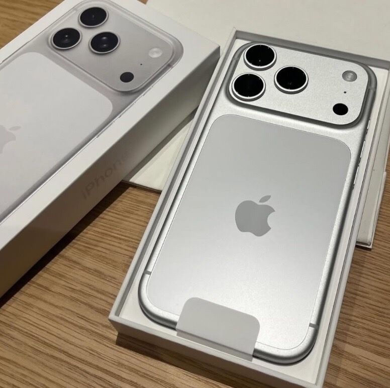 Brand New iPhone 17 Pro Max 2TB UNLOCKED***Any Company Works!