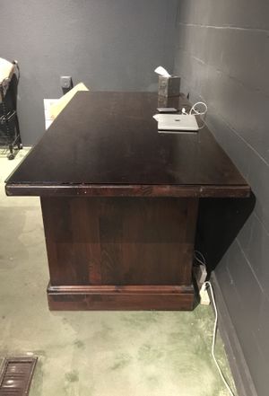 New And Used Glass Desk For Sale In Vancouver Wa Offerup
