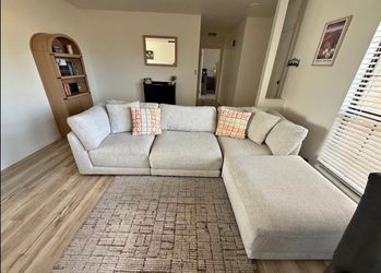 L Shaped Sectional Couch