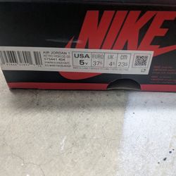 Blue Marinas Jordan 1 Size 5